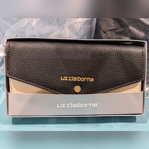 🆕LIZ CLAIBORNE Envelope Clutch Wallet Black/Cream